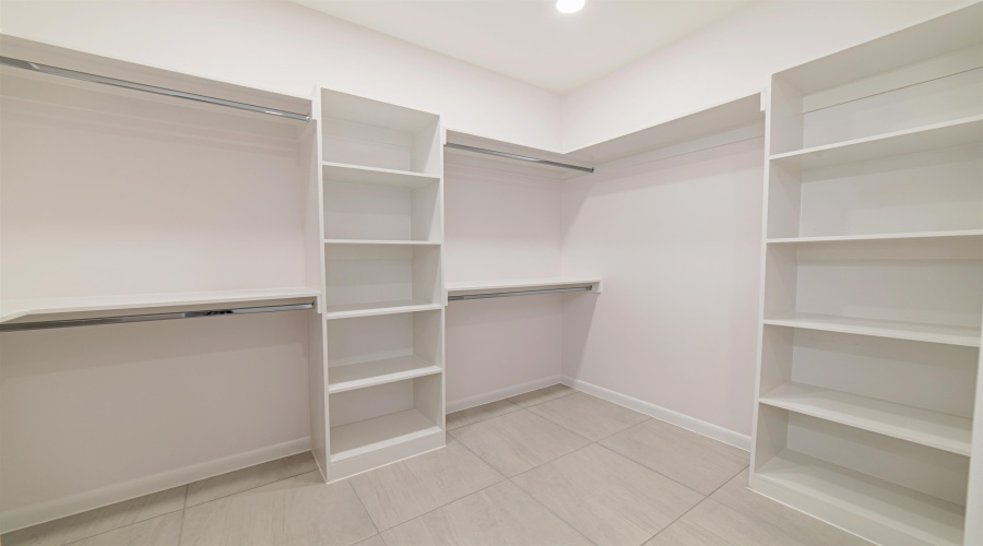 131 Faith Dr., Laredo, Texas 78043-5079, 4 Bedrooms Bedrooms, 4 Rooms Rooms,2 BathroomsBathrooms,Residential,For Sale,131 Faith Dr.,20253718