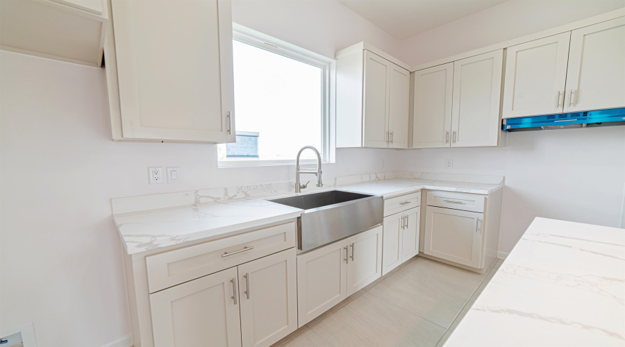 131 Faith Dr., Laredo, Texas 78043-5079, 4 Bedrooms Bedrooms, 4 Rooms Rooms,2 BathroomsBathrooms,Residential,For Sale,131 Faith Dr.,20253718