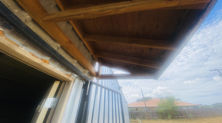 100 JAIME J ZAPATA ST, Falcon, Texas 78564, 1 Room Rooms,3 BathroomsBathrooms,Commercial retail/office,For Sale,100 JAIME J ZAPATA ST,20253725