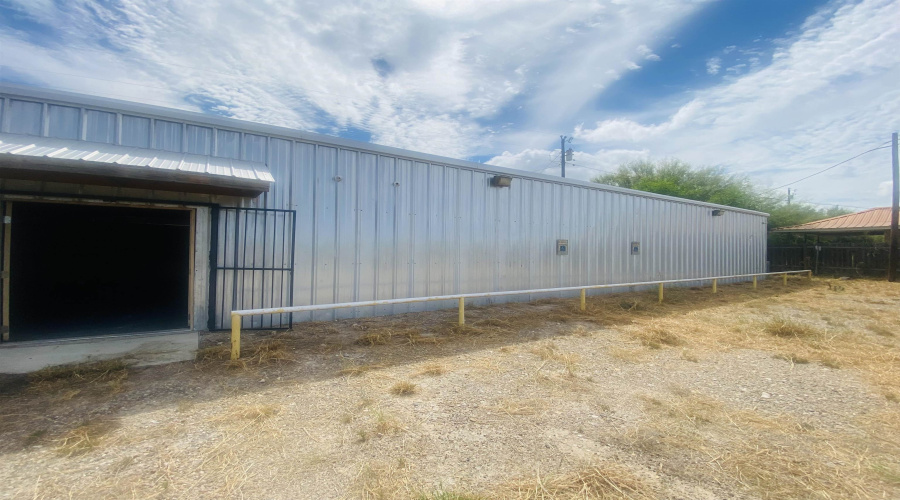 100 JAIME J ZAPATA ST, Falcon, Texas 78564, 1 Room Rooms,3 BathroomsBathrooms,Commercial retail/office,For Sale,100 JAIME J ZAPATA ST,20253725