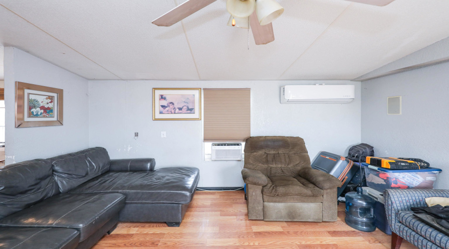 0000 Rancho Barranco Rd, Laredo, Texas 78045, 1 Bedroom Bedrooms, 51 Rooms Rooms,2 BathroomsBathrooms,Commercial/industrial,For Sale,0000 Rancho Barranco Rd,20253727