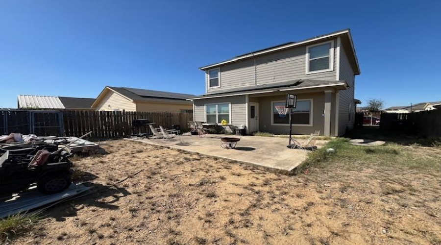 5905 St. Joan of Arc, Laredo, Texas 78046, 3 Bedrooms Bedrooms, 5 Rooms Rooms,2 BathroomsBathrooms,Residential,For Sale,5905 St. Joan of Arc,20251146