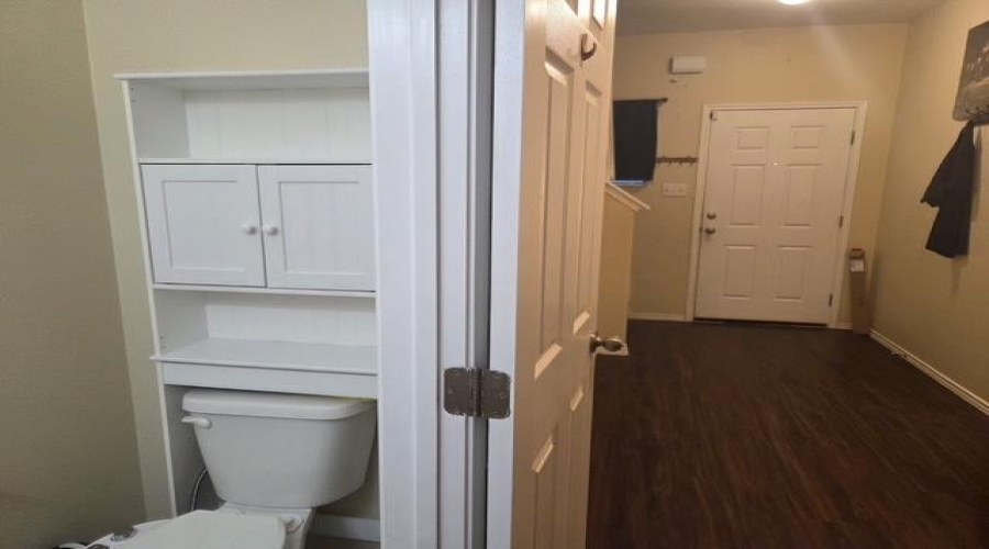 5905 St. Joan of Arc, Laredo, Texas 78046, 3 Bedrooms Bedrooms, 5 Rooms Rooms,2 BathroomsBathrooms,Residential,For Sale,5905 St. Joan of Arc,20251146
