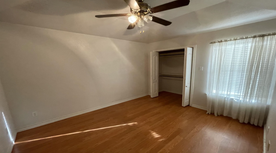 1000 Ranchway Dr, Laredo, Texas 78045-8653, 3 Bedrooms Bedrooms, 6 Rooms Rooms,3 BathroomsBathrooms,Residential,For Rent,1000 Ranchway Dr,20253726