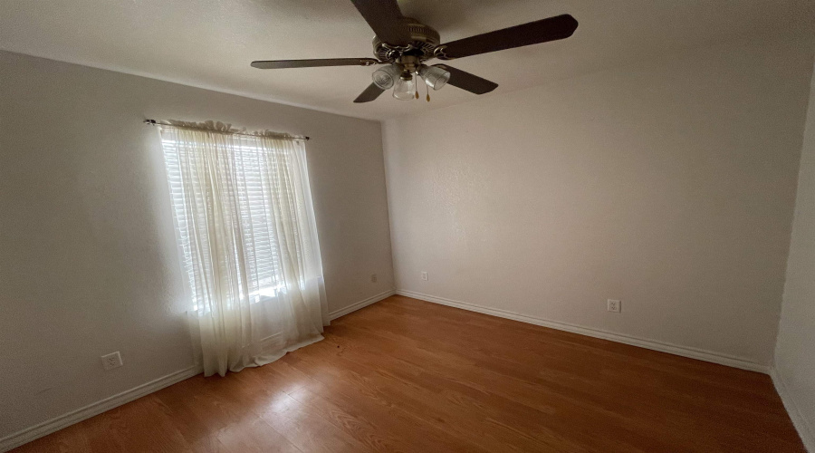 1000 Ranchway Dr, Laredo, Texas 78045-8653, 3 Bedrooms Bedrooms, 6 Rooms Rooms,3 BathroomsBathrooms,Residential,For Rent,1000 Ranchway Dr,20253726