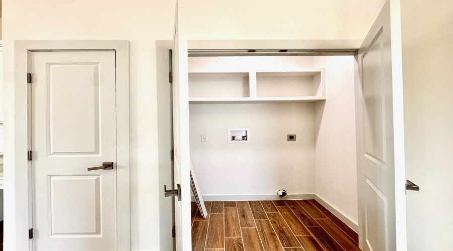 5315 General Franco Dr, LAREDO, Texas 78046, 3 Bedrooms Bedrooms, 5 Rooms Rooms,2 BathroomsBathrooms,Residential,For Sale,5315 General Franco Dr,20253737