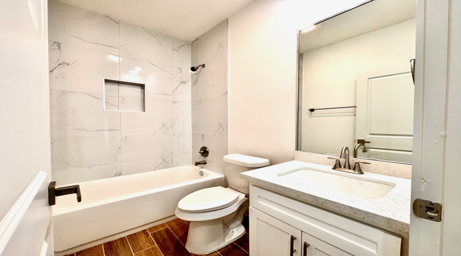 5315 General Franco Dr, LAREDO, Texas 78046, 3 Bedrooms Bedrooms, 5 Rooms Rooms,2 BathroomsBathrooms,Residential,For Sale,5315 General Franco Dr,20253737