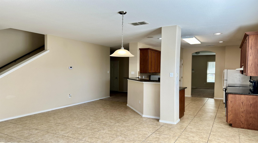 113 Washingtonia Dr, Laredo, Texas 78045, 4 Bedrooms Bedrooms, 9 Rooms Rooms,2 BathroomsBathrooms,Residential,For Sale,113 Washingtonia Dr,20253738