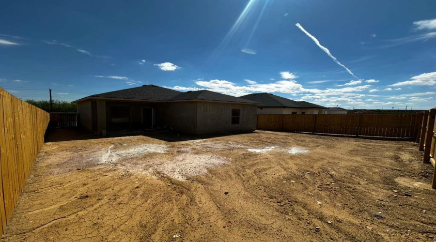 5606 Bramble Ln., Laredo, Texas 78046, 3 Bedrooms Bedrooms, 5 Rooms Rooms,2 BathroomsBathrooms,Residential,For Sale,5606 Bramble Ln.,20253744