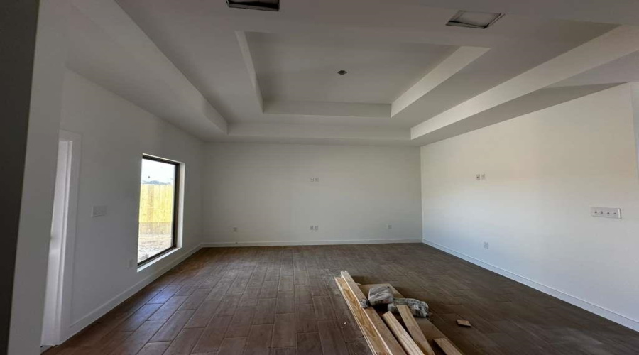 5606 Bramble Ln., Laredo, Texas 78046, 3 Bedrooms Bedrooms, 5 Rooms Rooms,2 BathroomsBathrooms,Residential,For Sale,5606 Bramble Ln.,20253744