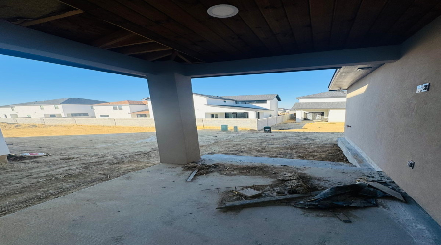 1524 Cincho St., Laredo, Texas 78046, 4 Bedrooms Bedrooms, 8 Rooms Rooms,2 BathroomsBathrooms,Residential,For Sale,1524 Cincho St.,20253746