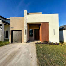 1524 Cincho St., Laredo, Texas 78046, 4 Bedrooms Bedrooms, 8 Rooms Rooms,2 BathroomsBathrooms,Residential,For Sale,1524 Cincho St.,20253746