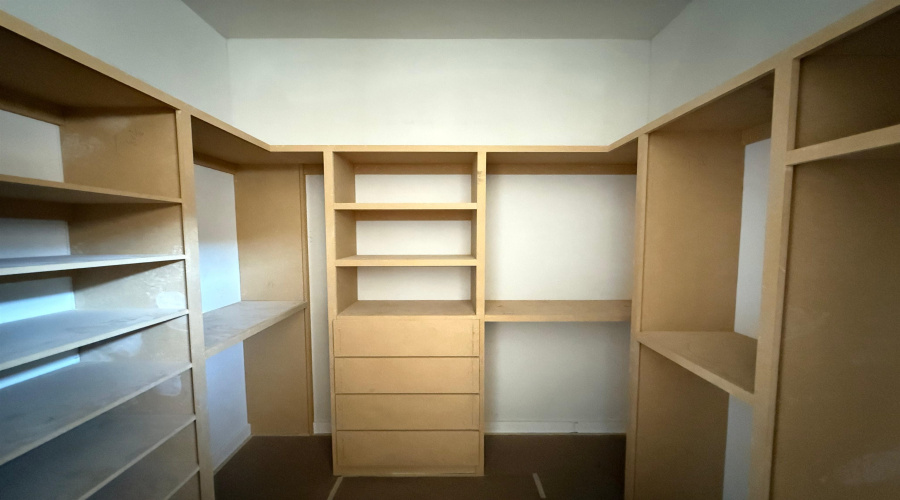 3914 Yoyis St., Laredo, Texas 78046, 3 Bedrooms Bedrooms, 6 Rooms Rooms,2 BathroomsBathrooms,Residential,For Sale,3914 Yoyis St.,20253749