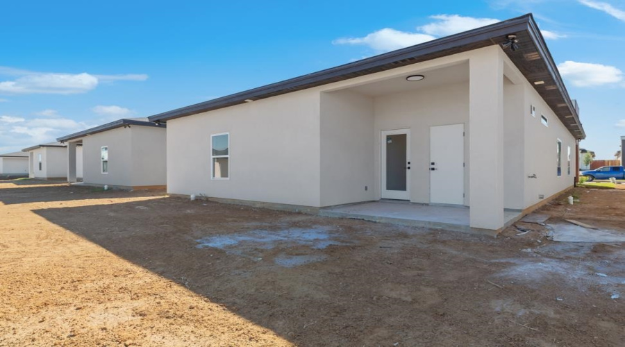 3914 Yoyis St., Laredo, Texas 78046, 3 Bedrooms Bedrooms, 6 Rooms Rooms,2 BathroomsBathrooms,Residential,For Sale,3914 Yoyis St.,20253749