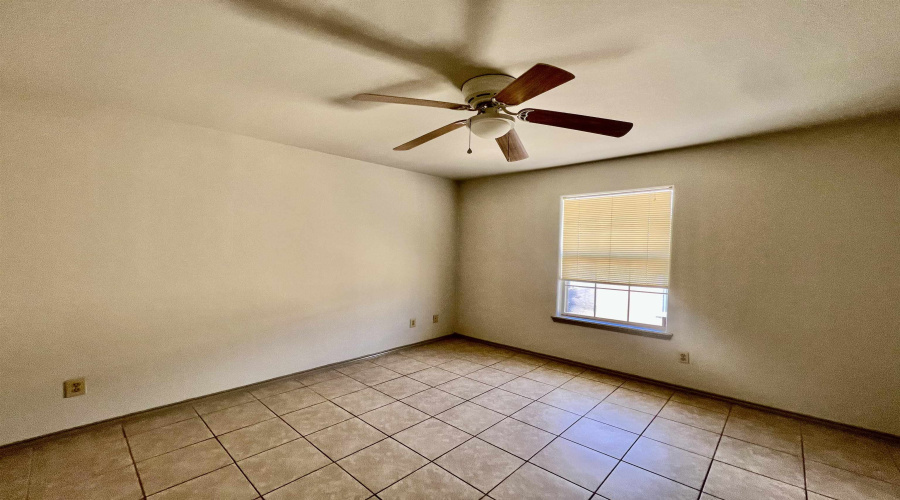 507 Shiloh Dr, Laredo, Texas 78045, 2 Bedrooms Bedrooms, 4 Rooms Rooms,1 BathroomBathrooms,Residential,For Rent,507 Shiloh Dr,20253750