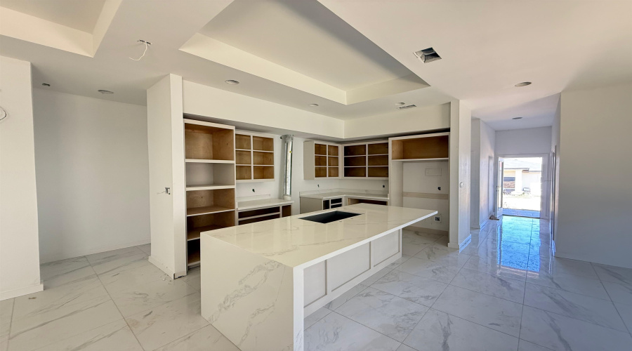 3916 Yoyis St., Laredo, Texas 78046, 3 Bedrooms Bedrooms, 6 Rooms Rooms,2 BathroomsBathrooms,Residential,For Sale,3916 Yoyis St.,20253752