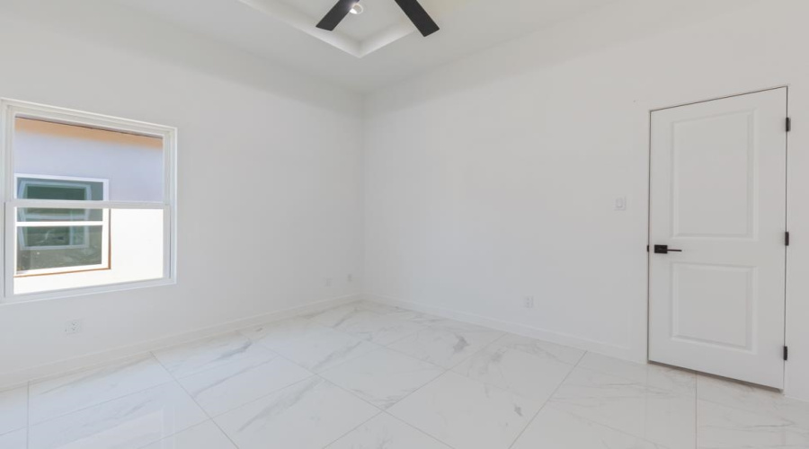 3916 Yoyis St., Laredo, Texas 78046, 3 Bedrooms Bedrooms, 6 Rooms Rooms,2 BathroomsBathrooms,Residential,For Sale,3916 Yoyis St.,20253752