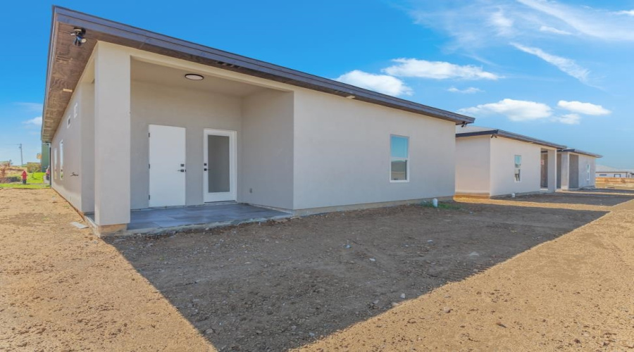 3916 Yoyis St., Laredo, Texas 78046, 3 Bedrooms Bedrooms, 6 Rooms Rooms,2 BathroomsBathrooms,Residential,For Sale,3916 Yoyis St.,20253752