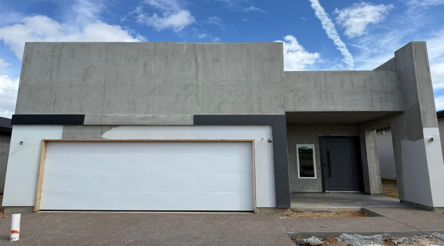 3916 Yoyis St., Laredo, Texas 78046, 3 Bedrooms Bedrooms, 6 Rooms Rooms,2 BathroomsBathrooms,Residential,For Sale,3916 Yoyis St.,20253752