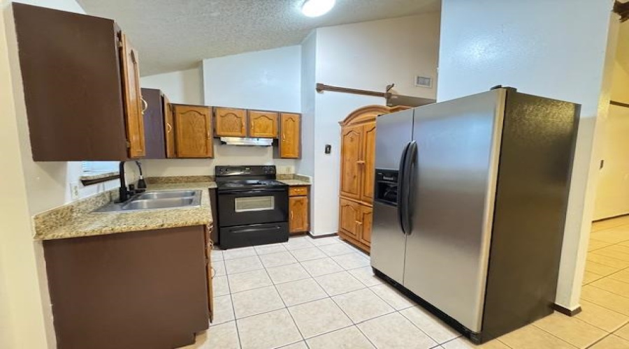 712 Zebra Dr, Laredo, Texas 78045, 3 Bedrooms Bedrooms, 6 Rooms Rooms,1 BathroomBathrooms,Residential,For Rent,712 Zebra Dr,20253753