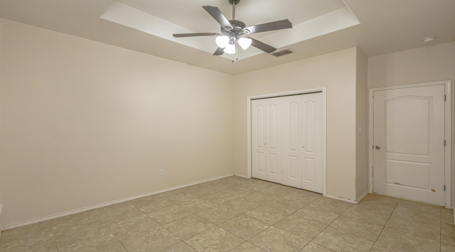 618 Crackle Grove Dr, Laredo, Texas 78045, 3 Bedrooms Bedrooms, 6 Rooms Rooms,2 BathroomsBathrooms,Residential,For Sale,618 Crackle Grove Dr,20253759