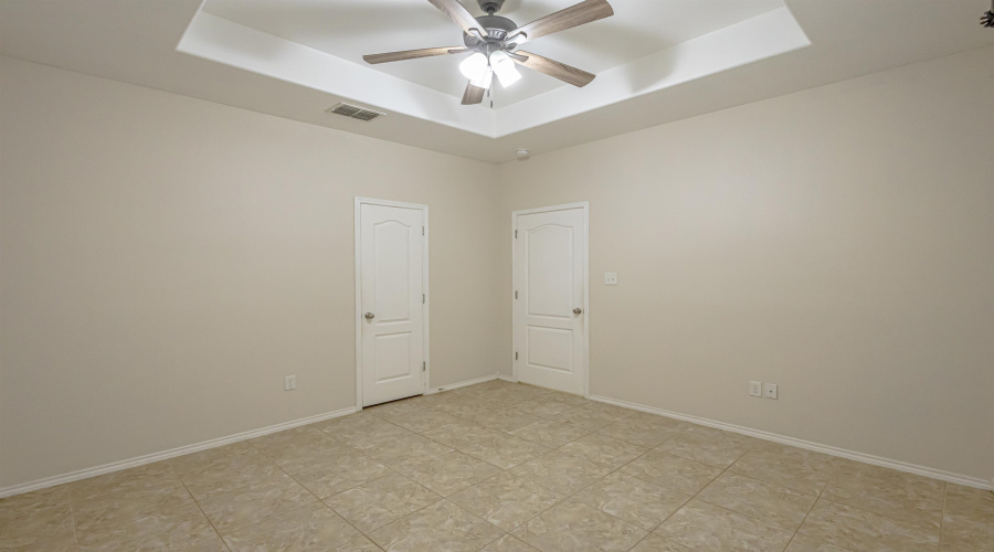 618 Crackle Grove Dr, Laredo, Texas 78045, 3 Bedrooms Bedrooms, 6 Rooms Rooms,2 BathroomsBathrooms,Residential,For Sale,618 Crackle Grove Dr,20253759