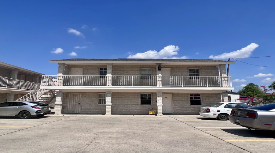 216 E Cherry Lane, LAREDO, Texas 78041, 1 Bedroom Bedrooms, 3 Rooms Rooms,1 BathroomBathrooms,Residential,For Rent,216 E Cherry Lane,20253767