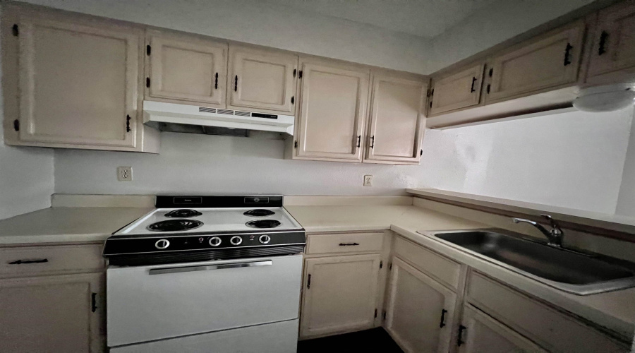 216 E Cherry Lane, LAREDO, Texas 78041, 1 Bedroom Bedrooms, 3 Rooms Rooms,1 BathroomBathrooms,Residential,For Rent,216 E Cherry Lane,20253767