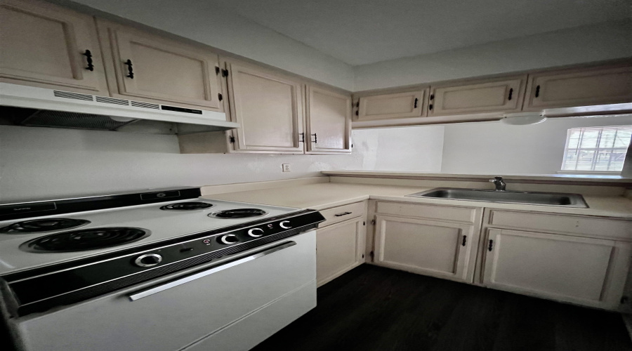 216 E Cherry Lane, LAREDO, Texas 78041, 1 Bedroom Bedrooms, 3 Rooms Rooms,1 BathroomBathrooms,Residential,For Rent,216 E Cherry Lane,20253767