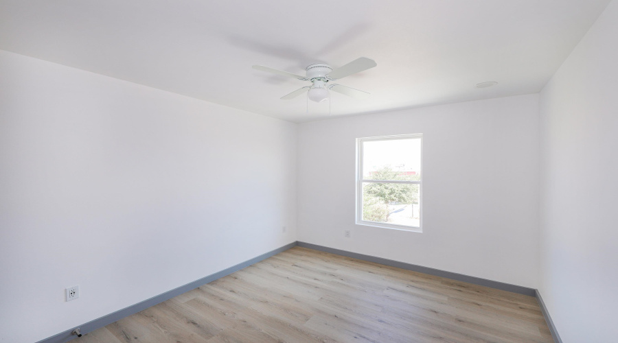 1011 Emerald Valley Dr., Laredo, Texas 78043, 3 Bedrooms Bedrooms, 6 Rooms Rooms,2 BathroomsBathrooms,Residential,For Sale,1011 Emerald Valley Dr.,20253769