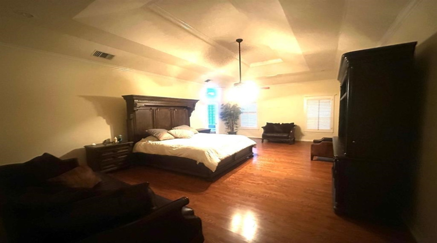 112 Canterbury Ln, Laredo, Texas 78041, 6 Bedrooms Bedrooms, 9 Rooms Rooms,4 BathroomsBathrooms,Residential,For Sale,112 Canterbury Ln,20250564