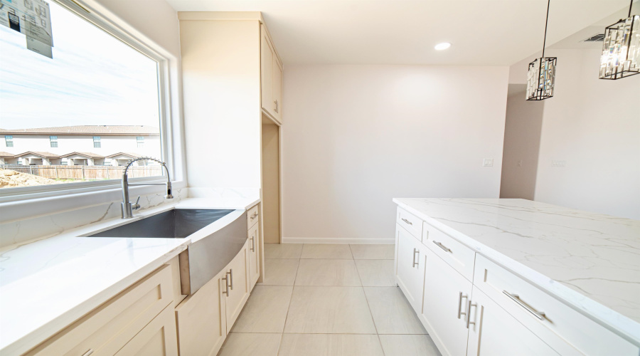 154 Lagos Ave, Laredo, Texas 78041, 4 Bedrooms Bedrooms, 4 Rooms Rooms,2 BathroomsBathrooms,Residential,For Rent,154 Lagos Ave,20253789