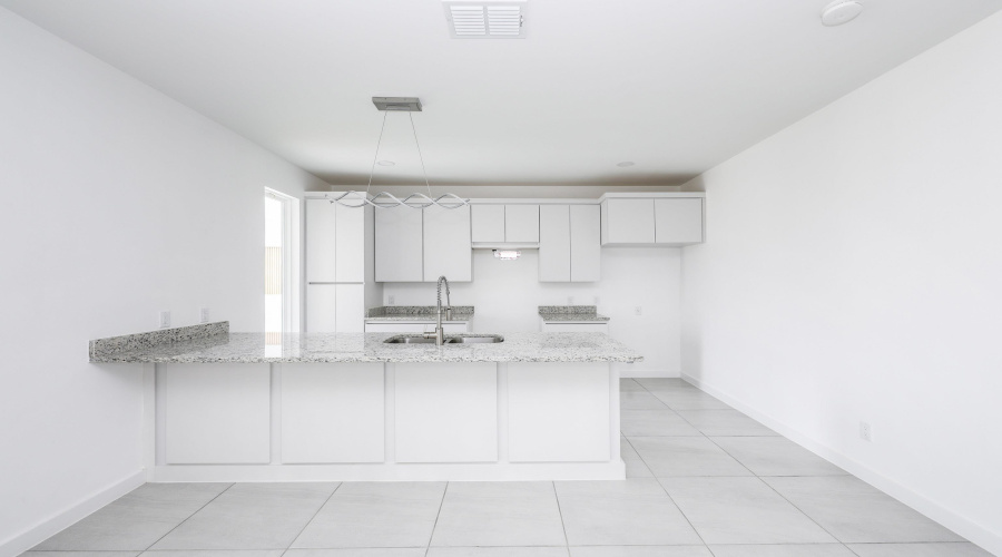 5017 Servando Dr, Laredo, Texas 78046, 3 Bedrooms Bedrooms, 5 Rooms Rooms,2 BathroomsBathrooms,Residential,For Sale,5017 Servando Dr,20253800