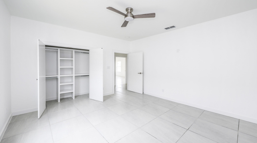 5017 Servando Dr, Laredo, Texas 78046, 3 Bedrooms Bedrooms, 5 Rooms Rooms,2 BathroomsBathrooms,Residential,For Sale,5017 Servando Dr,20253800