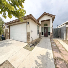 2310 Jean St, Laredo, Texas 78046, 3 Bedrooms Bedrooms, 5 Rooms Rooms,2 BathroomsBathrooms,Residential,For Sale,2310 Jean St,20253803