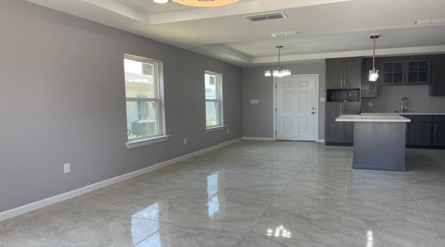 17204 Running Doe St, LAREDO, Texas 78045, 4 Bedrooms Bedrooms, 7 Rooms Rooms,2 BathroomsBathrooms,Residential,For Sale,17204 Running Doe St,20253804