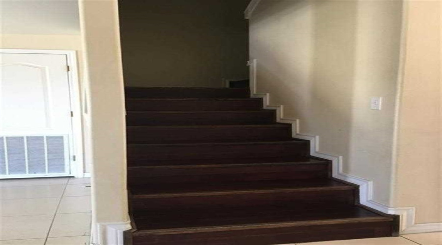 1000 Ranchway Dr, LAREDO, Texas 78045, 3 Bedrooms Bedrooms, 6 Rooms Rooms,3 BathroomsBathrooms,Residential,For Rent,1000 Ranchway Dr,20253806