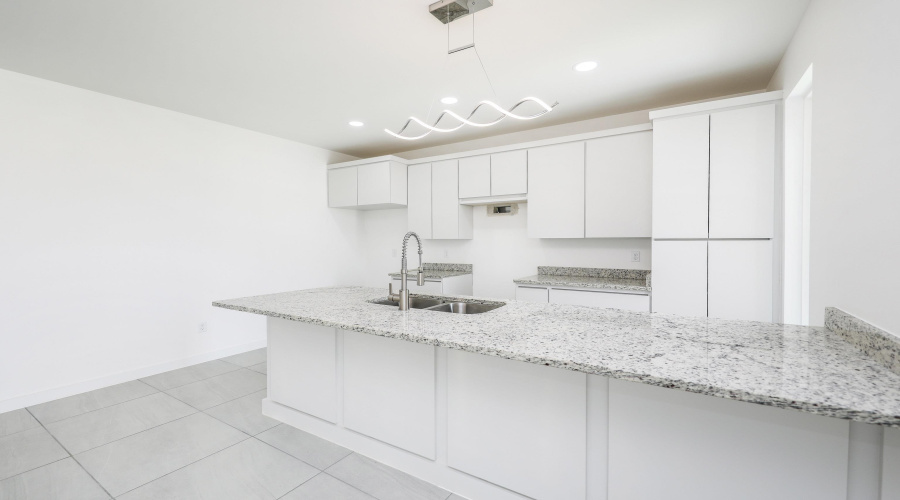 5021 Servando Dr, Laredo, Texas 78046, 3 Bedrooms Bedrooms, 5 Rooms Rooms,2 BathroomsBathrooms,Residential,For Sale,5021 Servando Dr,20253809