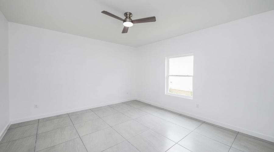 5021 Servando Dr, Laredo, Texas 78046, 3 Bedrooms Bedrooms, 5 Rooms Rooms,2 BathroomsBathrooms,Residential,For Sale,5021 Servando Dr,20253809
