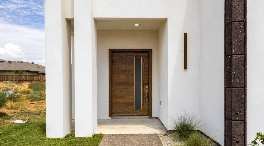 5506 Raven Dr., LAREDO, Texas 78046-0000, 4 Bedrooms Bedrooms, 5 Rooms Rooms,2 BathroomsBathrooms,Residential,For Sale,5506 Raven Dr.,20253814