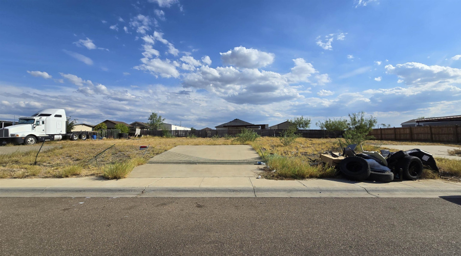 2617 Comales Dr, Laredo, Texas 78046, ,Land,For Sale,2617 Comales Dr,20253836