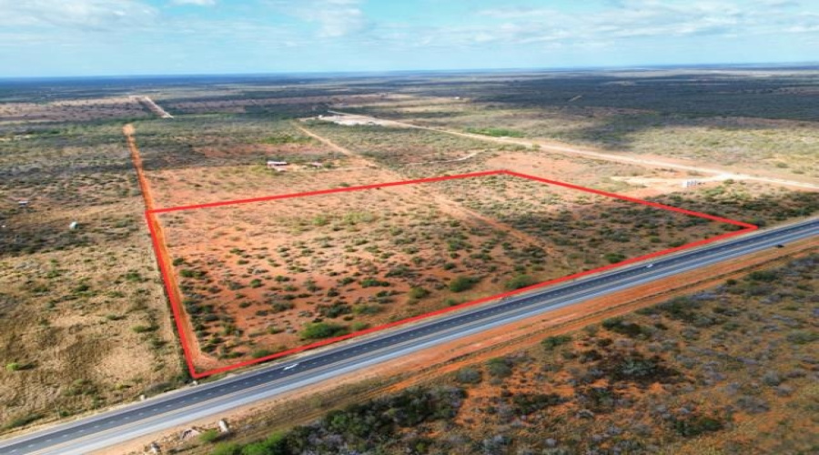 21335 U.S. Hwy 83 North, LAREDO, Texas 78045-5555, ,Land,For Sale,21335 U.S. Hwy 83 North,20253845