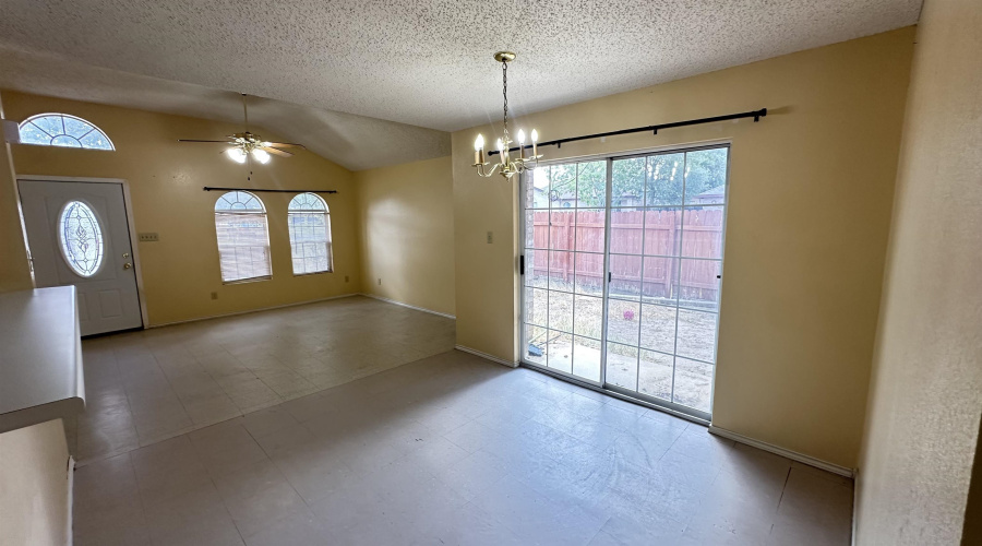 1028 Merrimack Lp, Laredo, Texas 78046, 3 Bedrooms Bedrooms, 5 Rooms Rooms,2 BathroomsBathrooms,Residential,For Rent,1028 Merrimack Lp,20253861