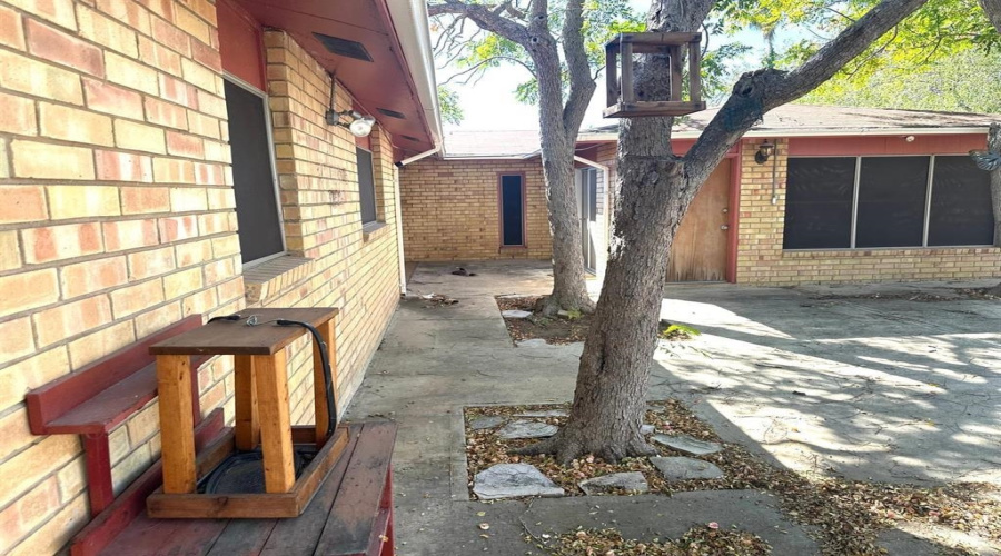 608 Sesame Ln, Laredo, Texas 78045, 4 Bedrooms Bedrooms, 7 Rooms Rooms,2 BathroomsBathrooms,Residential,For Rent,608 Sesame Ln,20250583