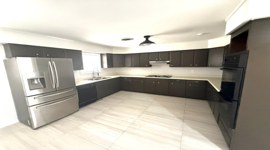 608 Sesame Ln, Laredo, Texas 78045, 4 Bedrooms Bedrooms, 7 Rooms Rooms,2 BathroomsBathrooms,Residential,For Rent,608 Sesame Ln,20250583