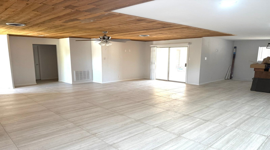608 Sesame Ln, Laredo, Texas 78045, 4 Bedrooms Bedrooms, 7 Rooms Rooms,2 BathroomsBathrooms,Residential,For Rent,608 Sesame Ln,20250583