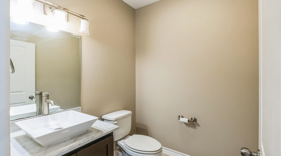 304 Glen Cook Dr., Laredo, Texas 78041, 3 Bedrooms Bedrooms, ,2 BathroomsBathrooms,Residential,For Sale,304 Glen Cook Dr.,20251285