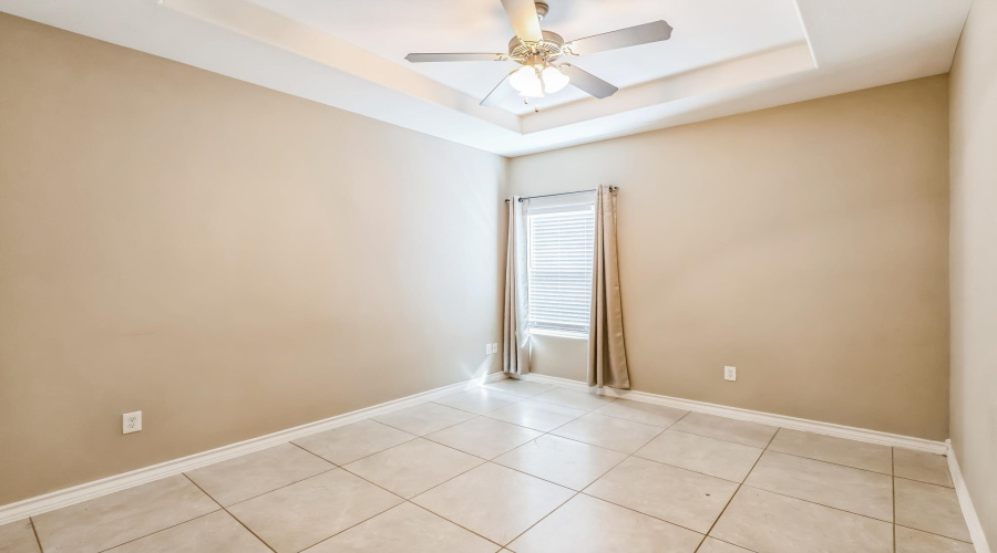 304 Glen Cook Dr., Laredo, Texas 78041, 3 Bedrooms Bedrooms, ,2 BathroomsBathrooms,Residential,For Sale,304 Glen Cook Dr.,20251285