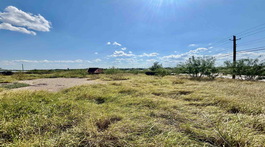 203 5TH ST, Zapata, Texas 78076, ,Land,For Sale,203 5TH ST,20253990
