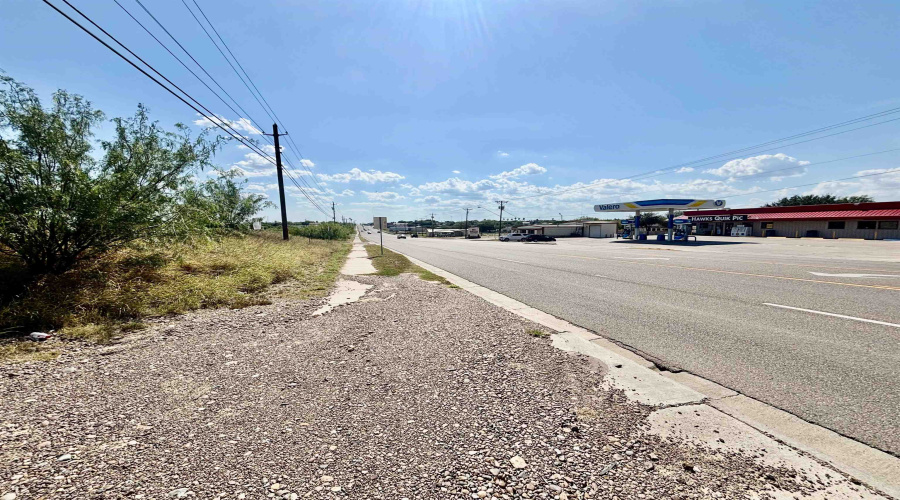 203 5TH ST, Zapata, Texas 78076, ,Land,For Sale,203 5TH ST,20253990